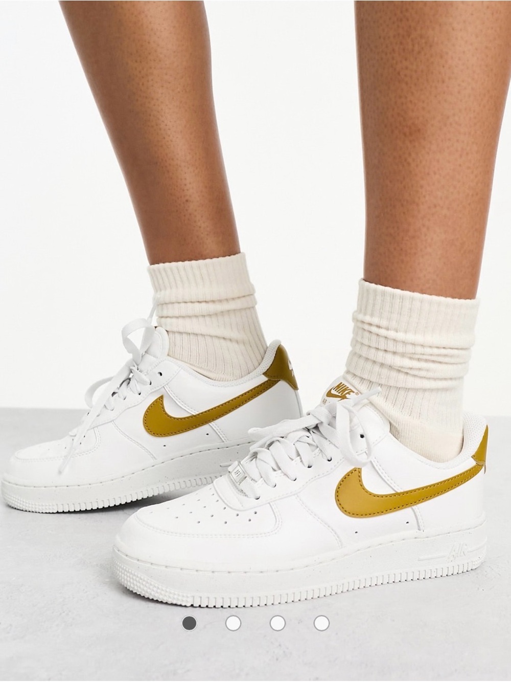 Nike Air Force 1 07’ White Sneakers NWT